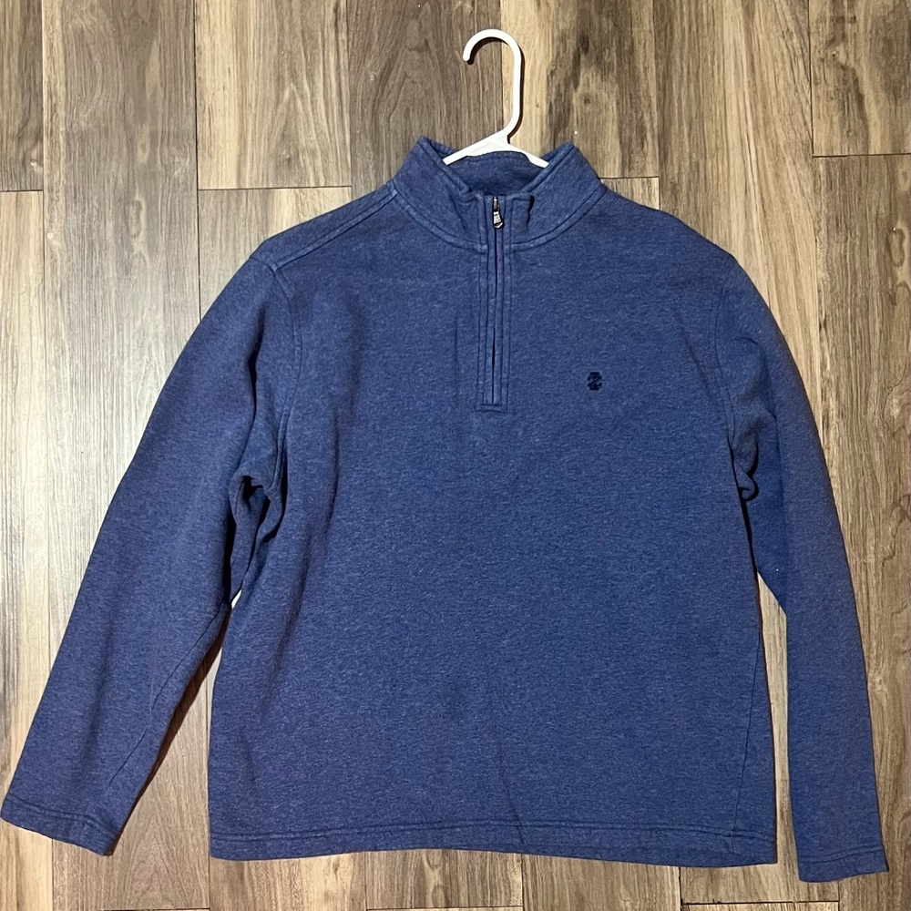 Men’s Blue Izod Quarterzip. Medium.
